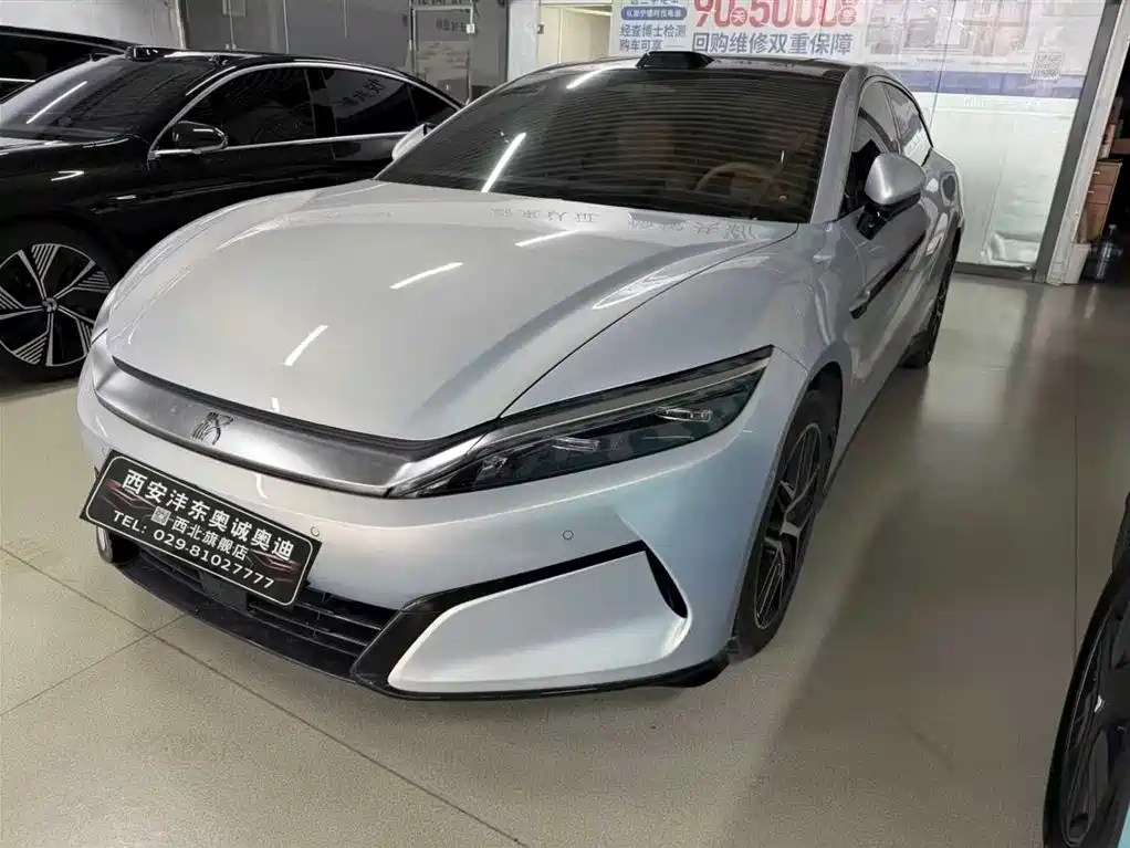 BYD Han L 2025