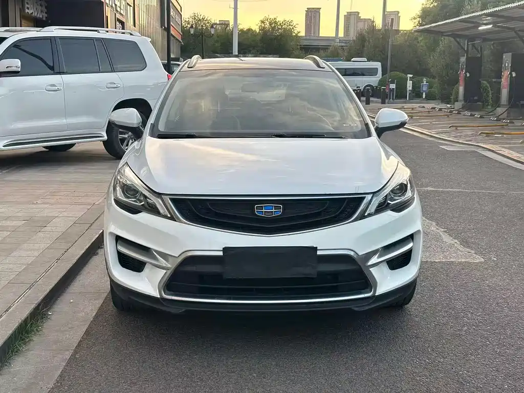 Geely Emgrand GS 2017 — фото 2