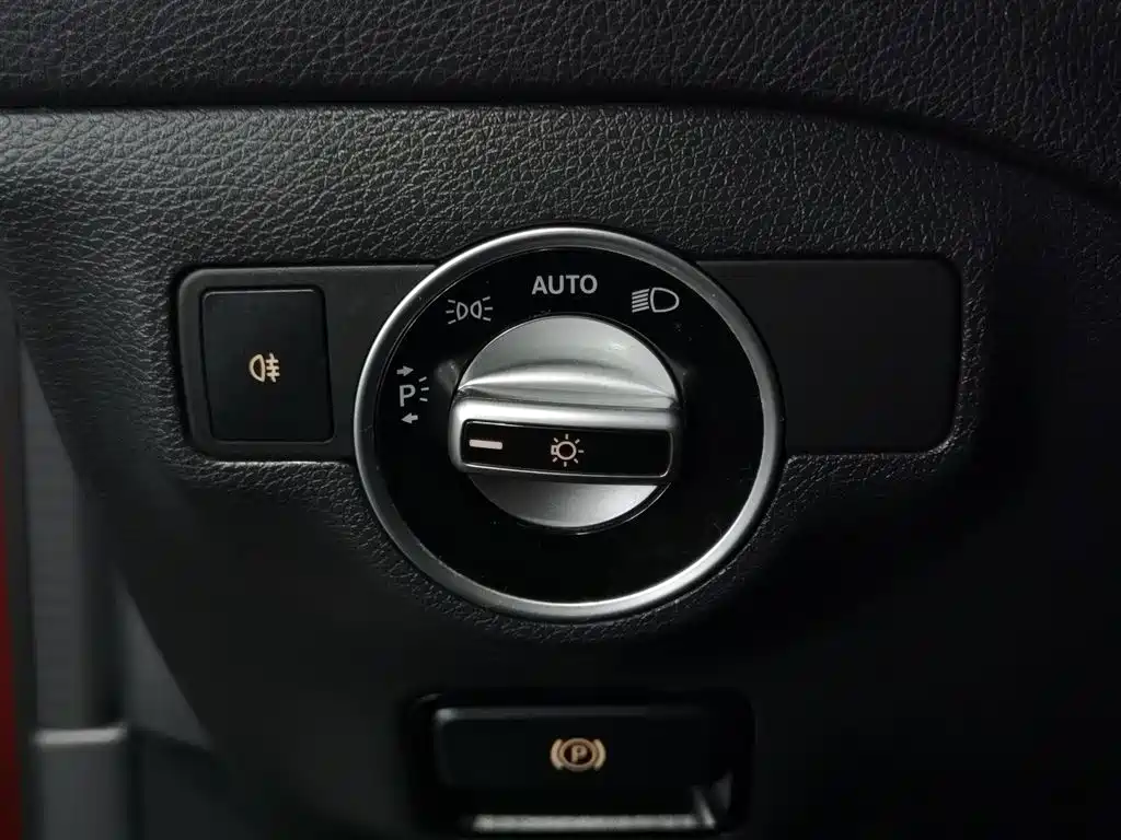 Mercedes-Benz GLA 2019 — фото 21