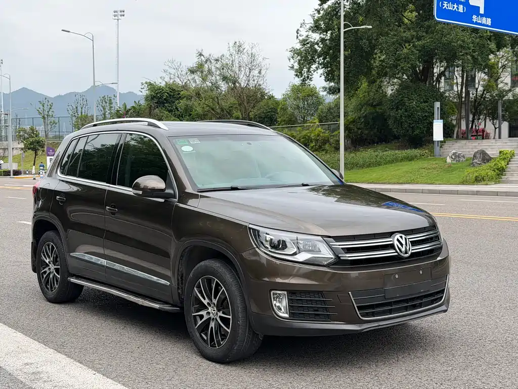 Volkswagen Tiguan 2014 — фото 3