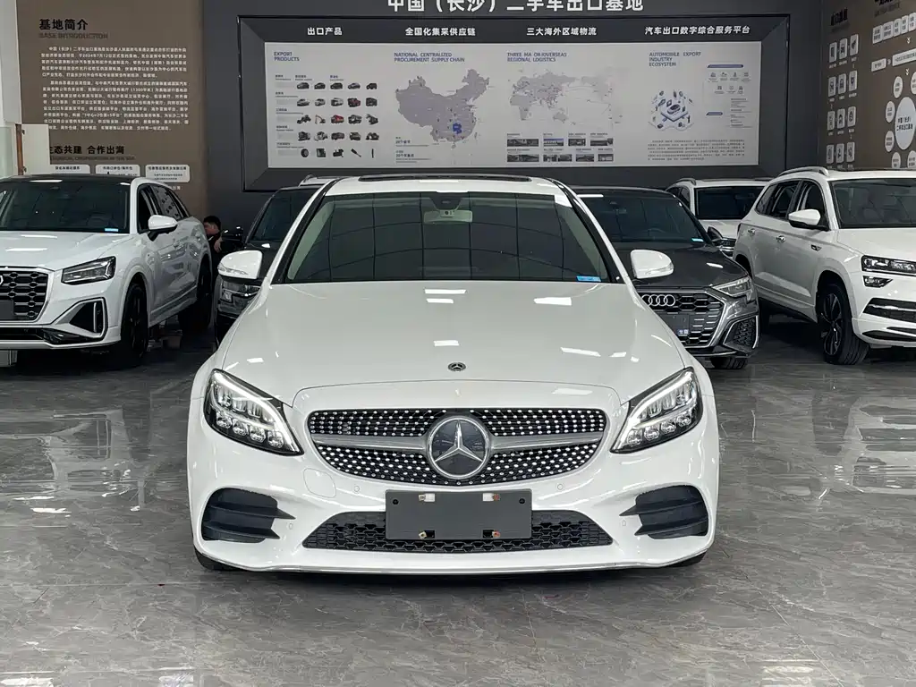 Mercedes-Benz C-Class 2020