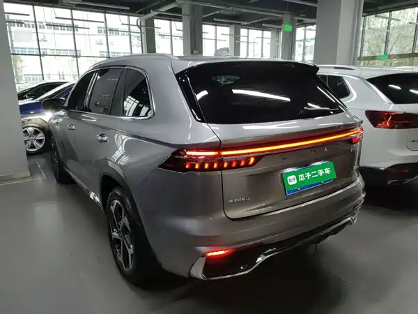 Geely Xingyue L 2025