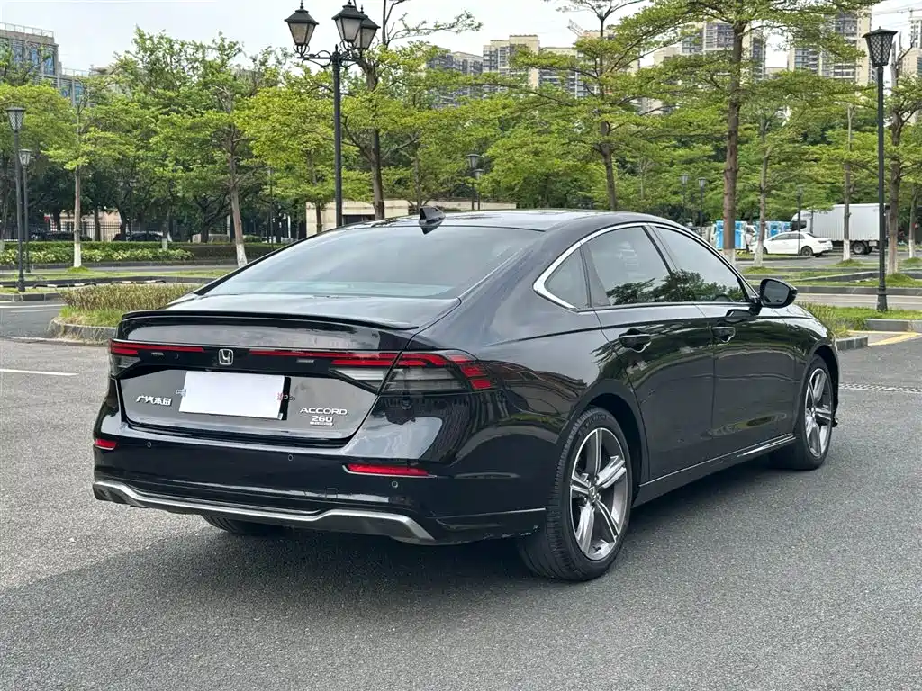 Honda Accord 2024 — фото 18