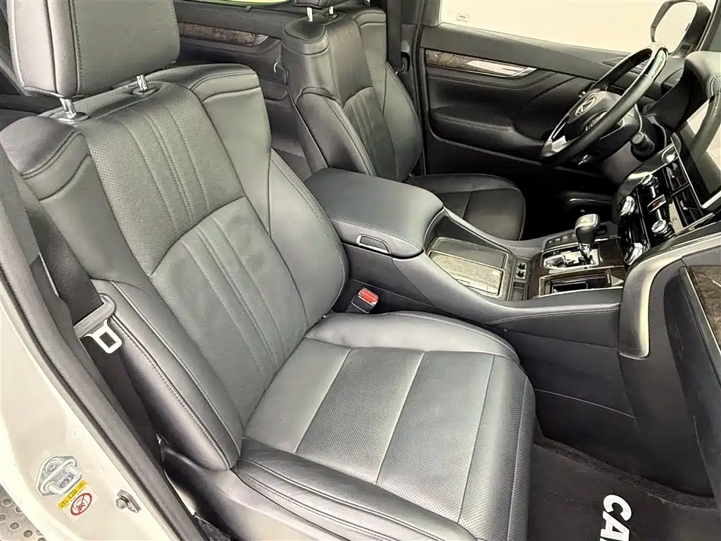 Toyota Alphard 2019 — фото 20