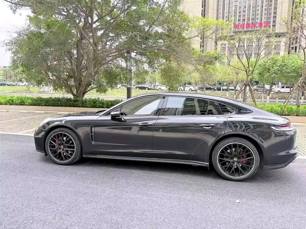 Porsche Panamera 2023 — фото 4