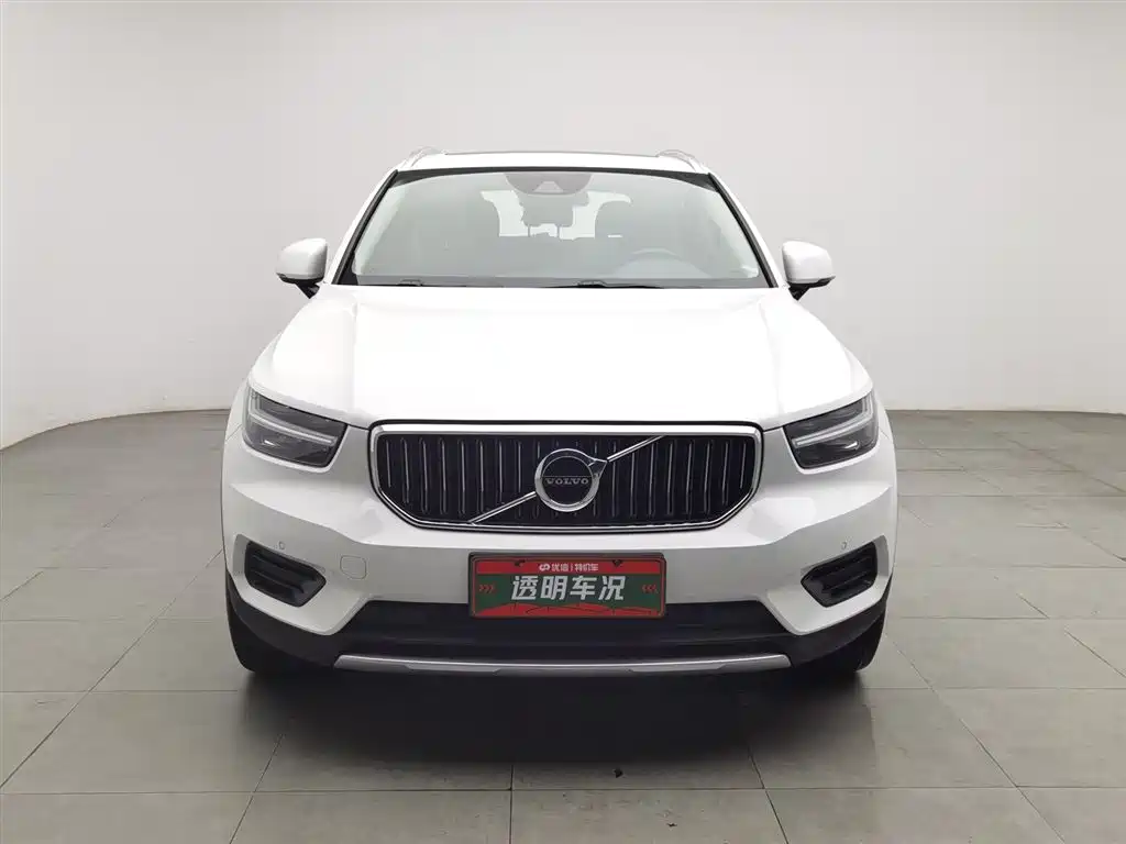 Volvo XC40 2020 — фото 3