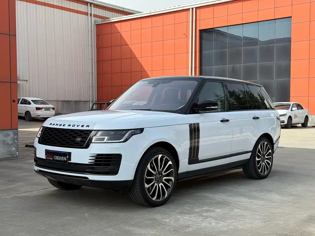 Land Rover Range Rover 2018 — фото 1