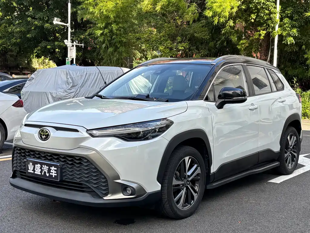 Toyota Frontlander 2022