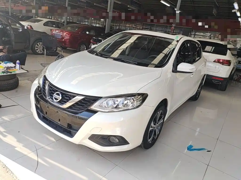 Nissan Tiida 2018 — фото 2