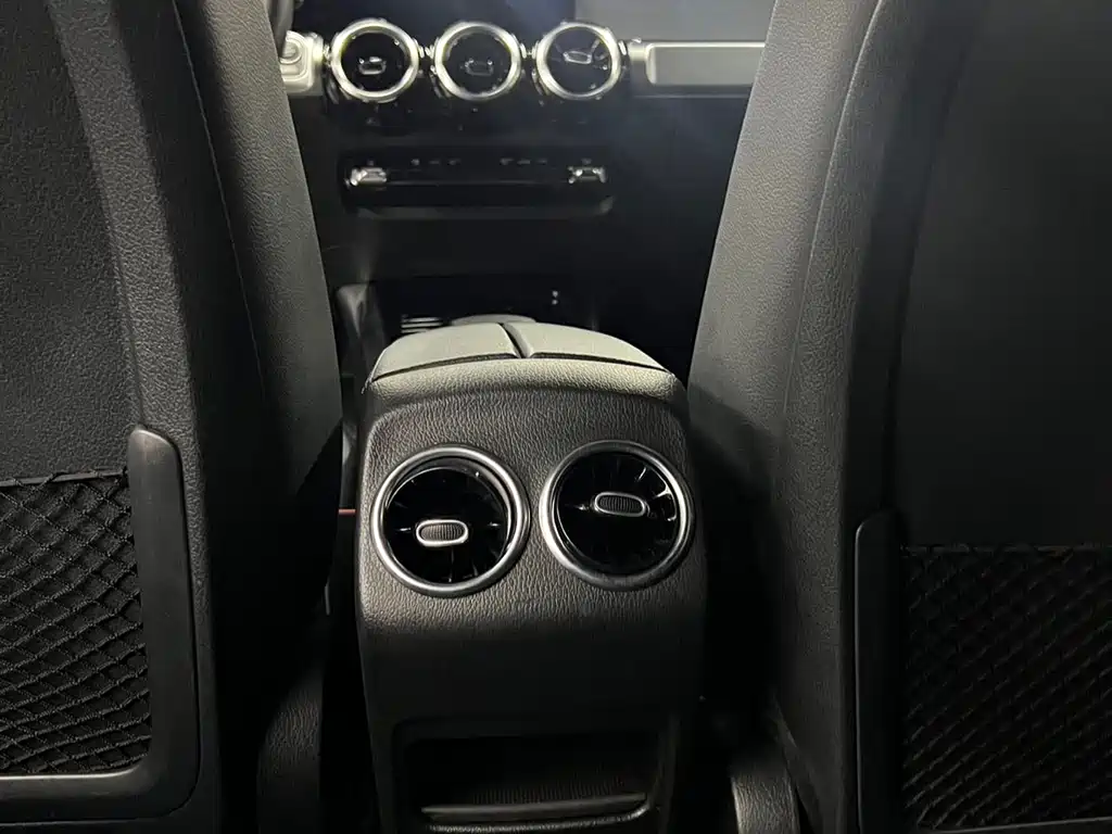 Mercedes-Benz GLB 2021 — фото 16