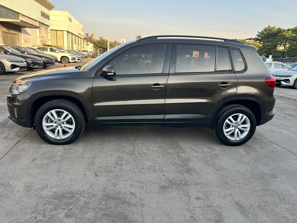 Volkswagen Tiguan 2017 — фото 16