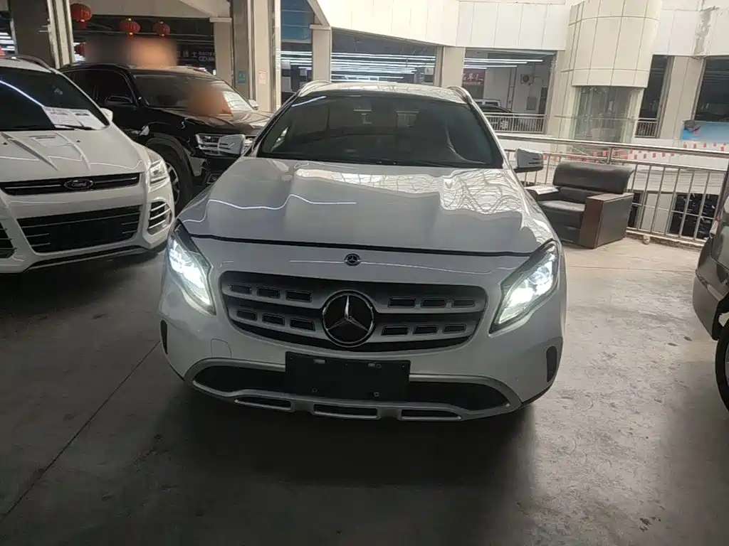 Mercedes-Benz GLA 2018 — фото 3