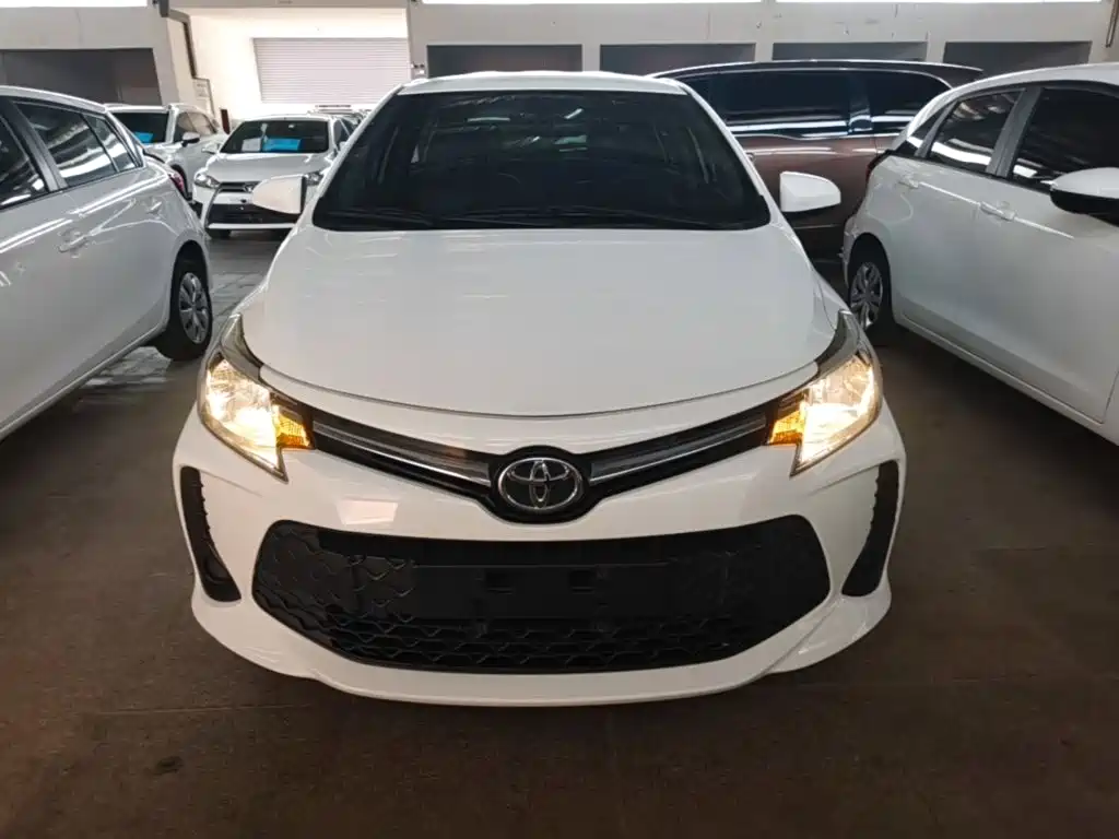 Toyota Vios FS 2021