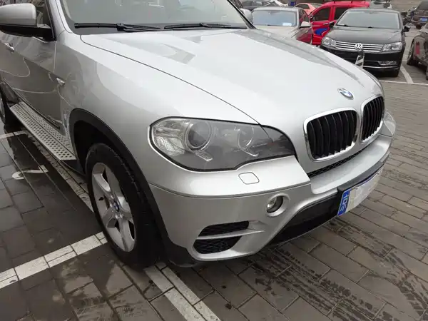 BMW X5 2011