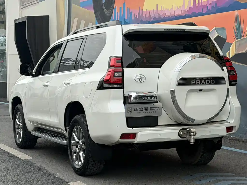Toyota Prado 2019 — фото 5