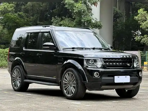 Land Rover Discovery 2015