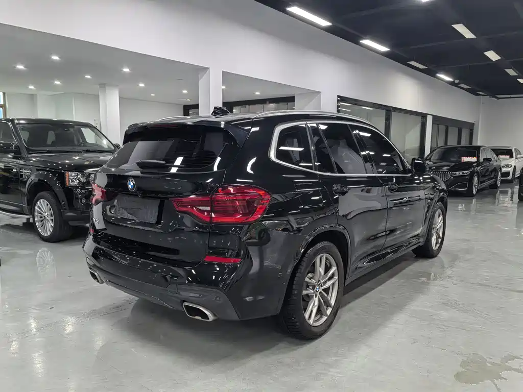 BMW X3 2021