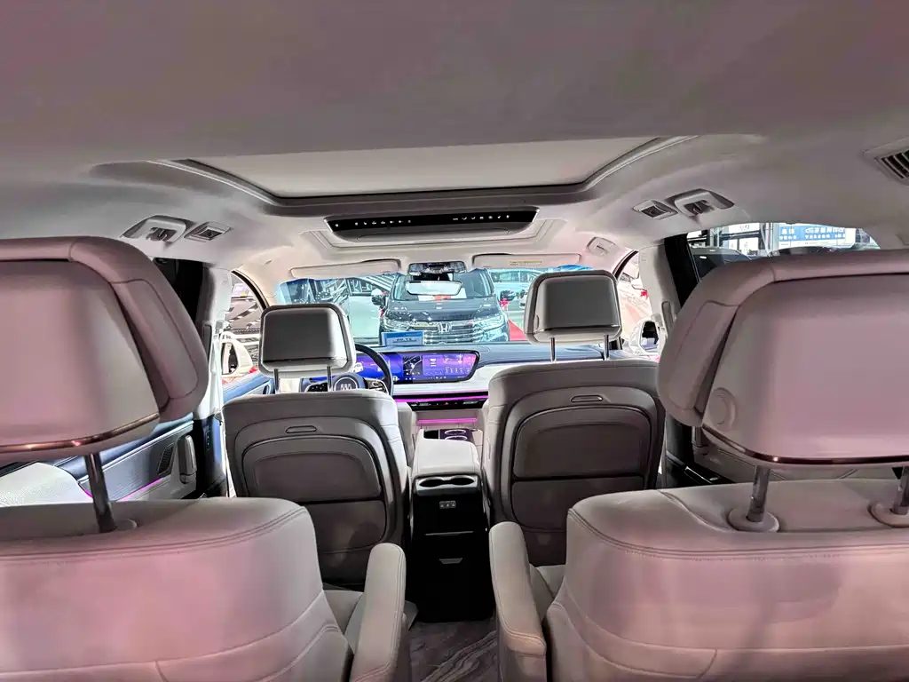 Buick GL8 Hybrid 2025 — фото 14