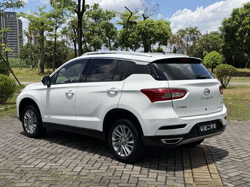 GAC Motor Trumpchi GS4 2016 — фото 13