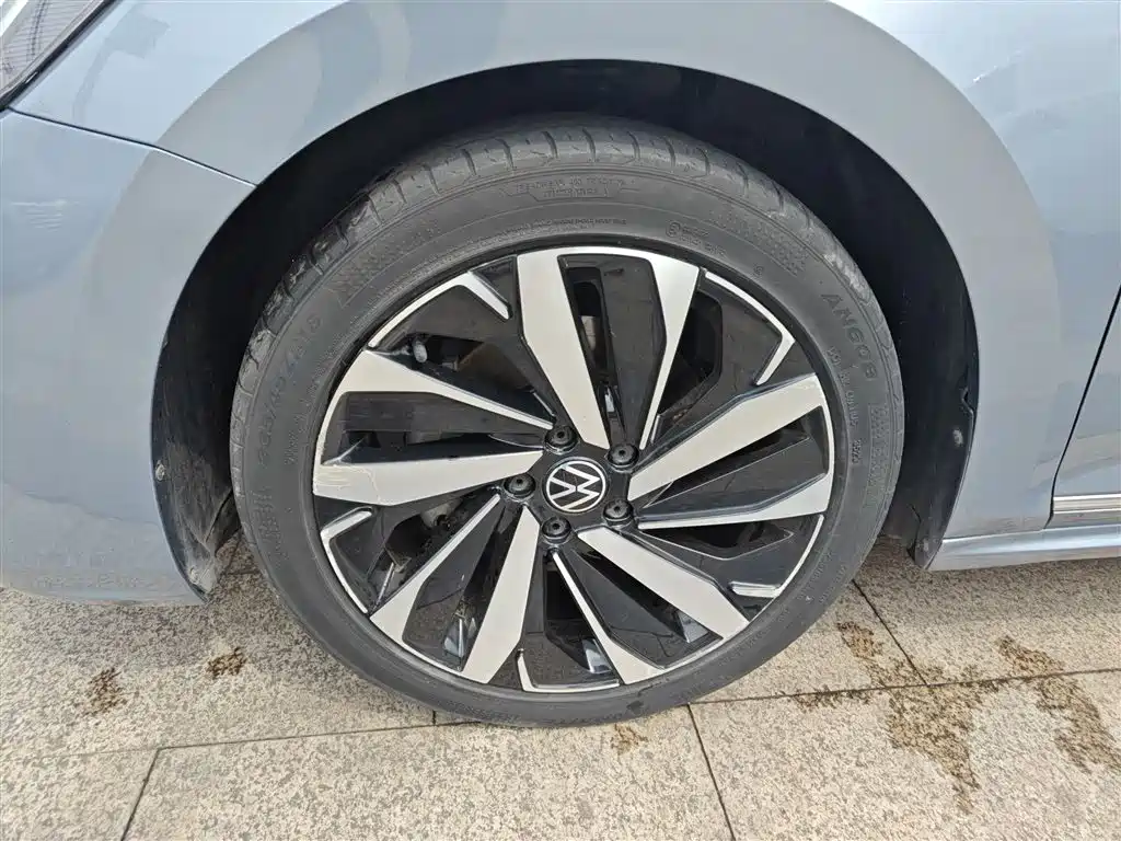 Volkswagen Passat 2021 — фото 23