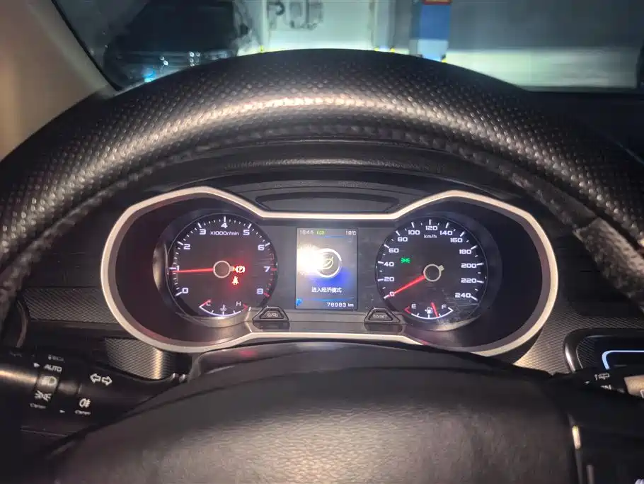Geely Emgrand GS 2018 — фото 14