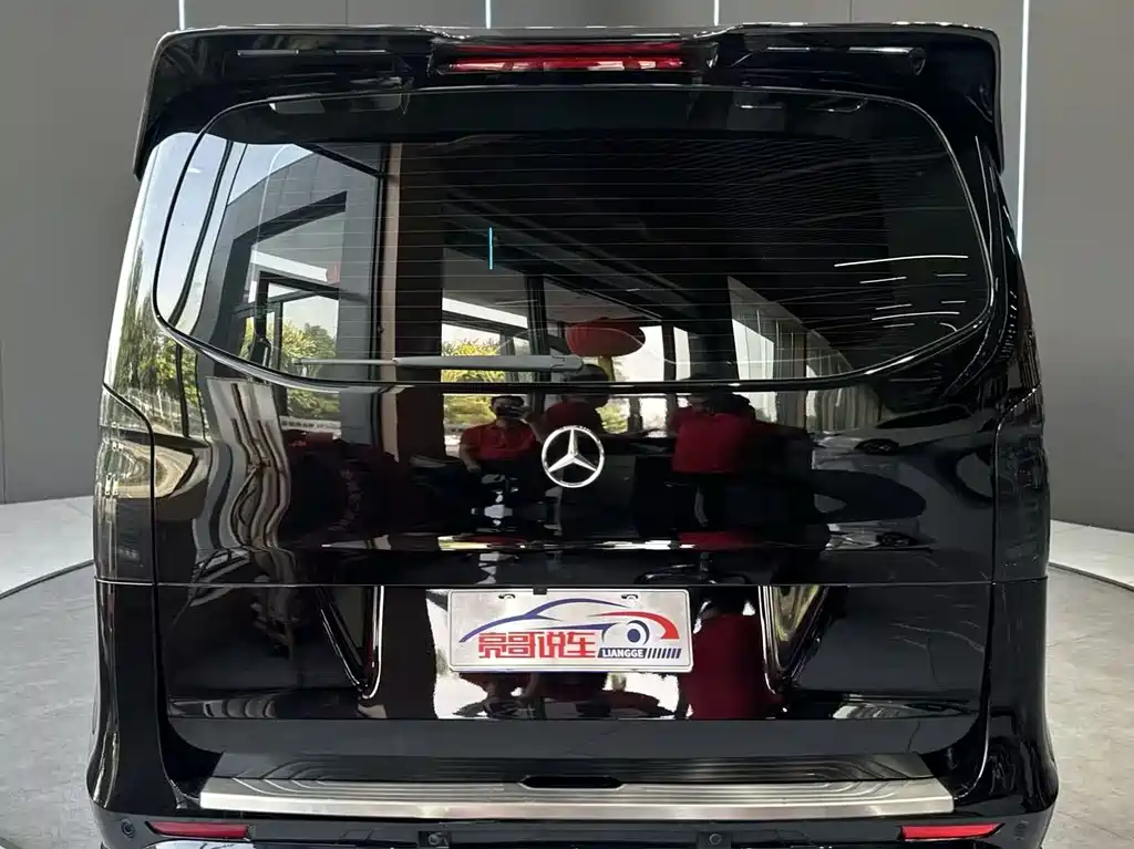 Mercedes-Benz Vito 2024 — фото 7