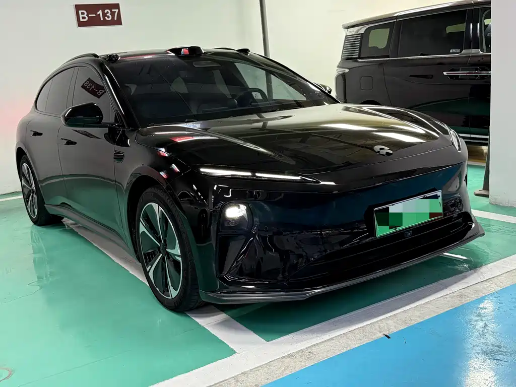 NIO ET5T 2024