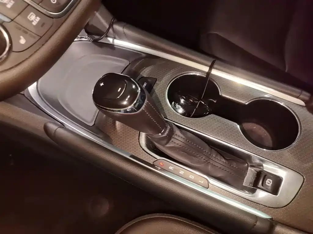 Chevrolet Malibu XL 2020 — фото 14