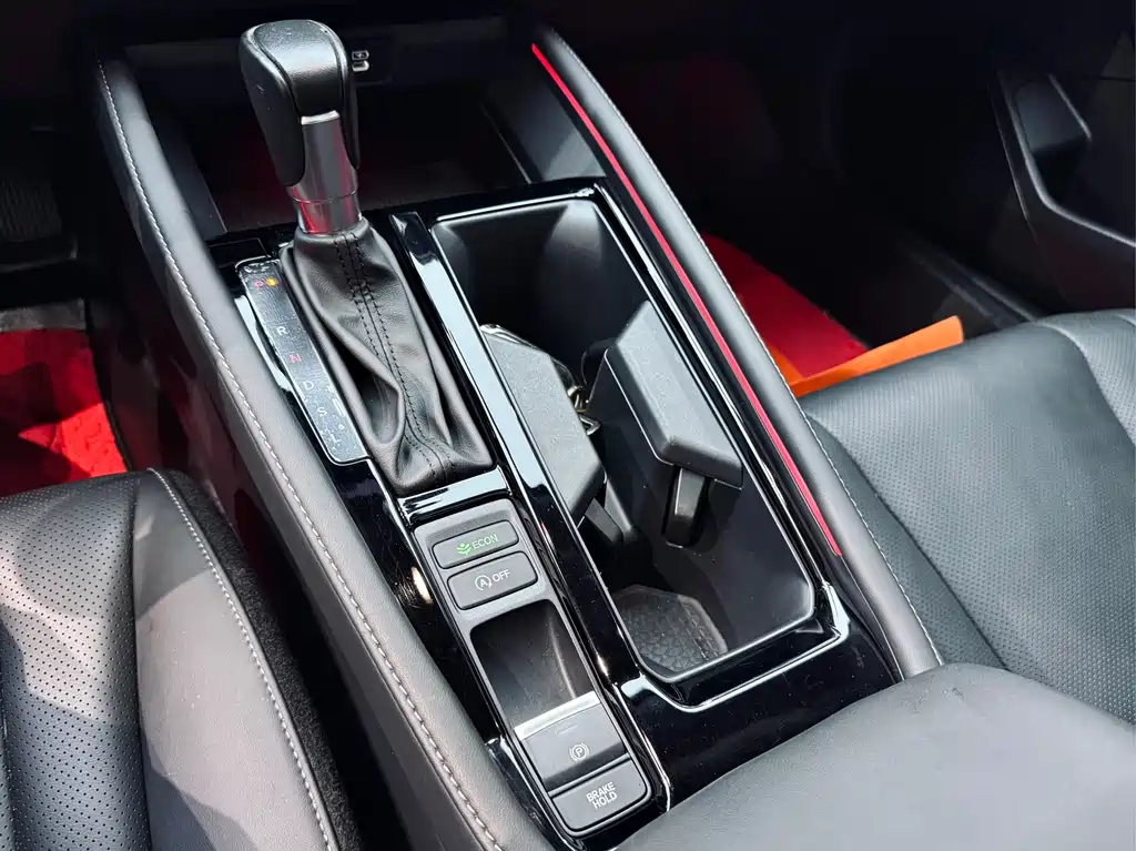 Honda Accord 2023 — фото 9