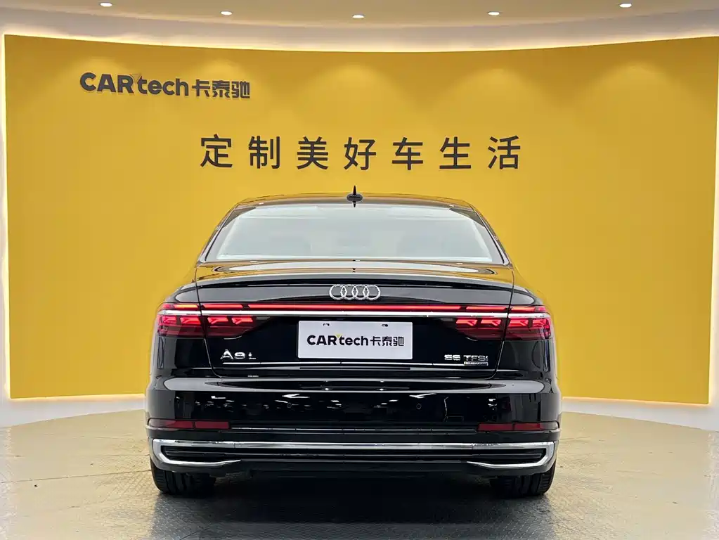 Audi A8 2024 — фото 36