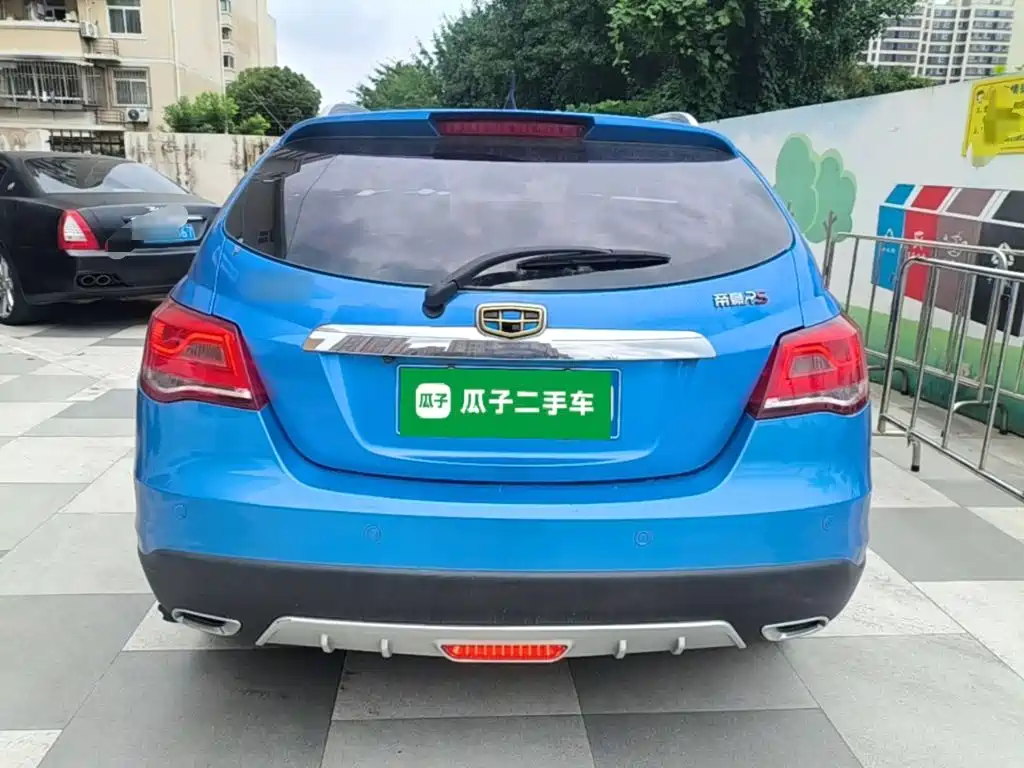 Geely Emgrand 2017