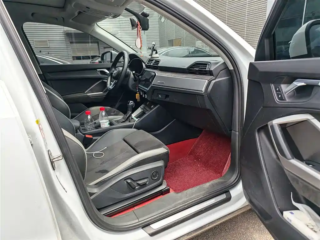 Audi Q3 2023