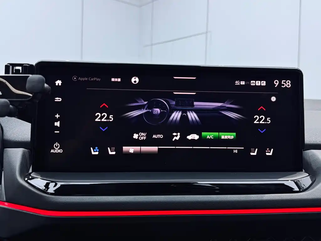 Honda Accord 2023 — фото 11