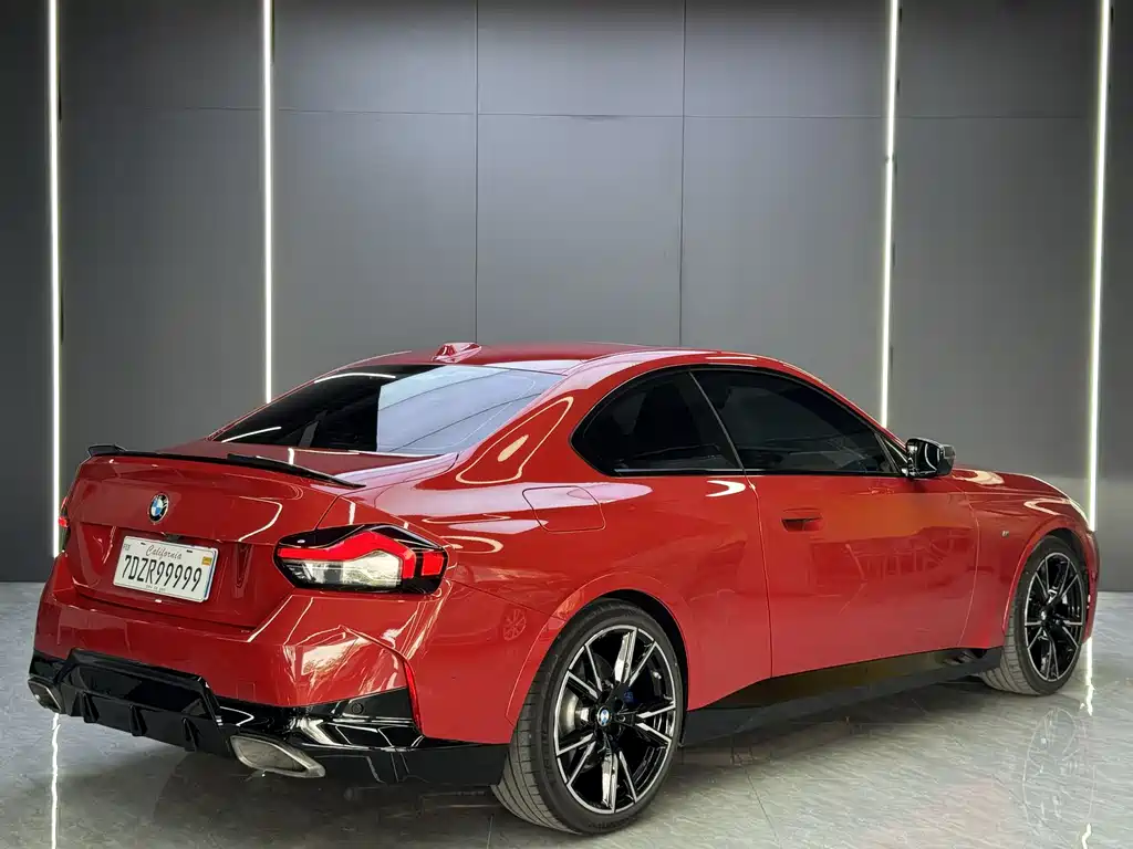 BMW M240i 2025 — фото 8