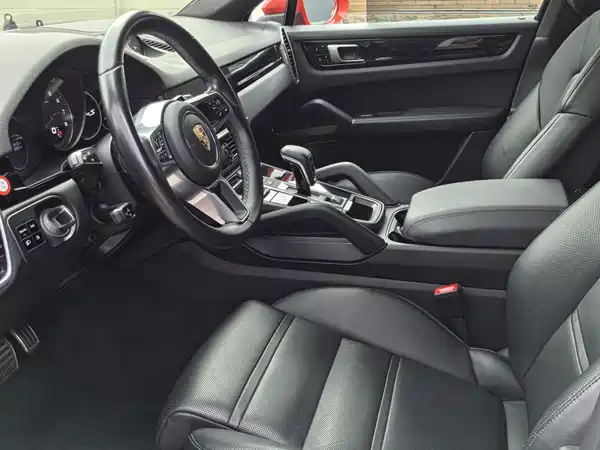 Porsche Cayenne 2020