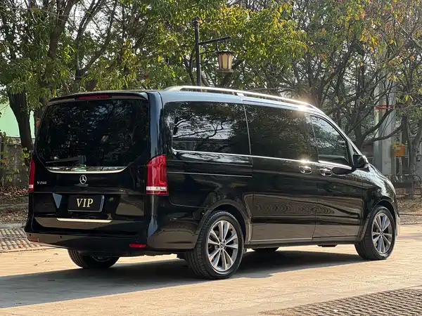 Mercedes-Benz V-Class 2021