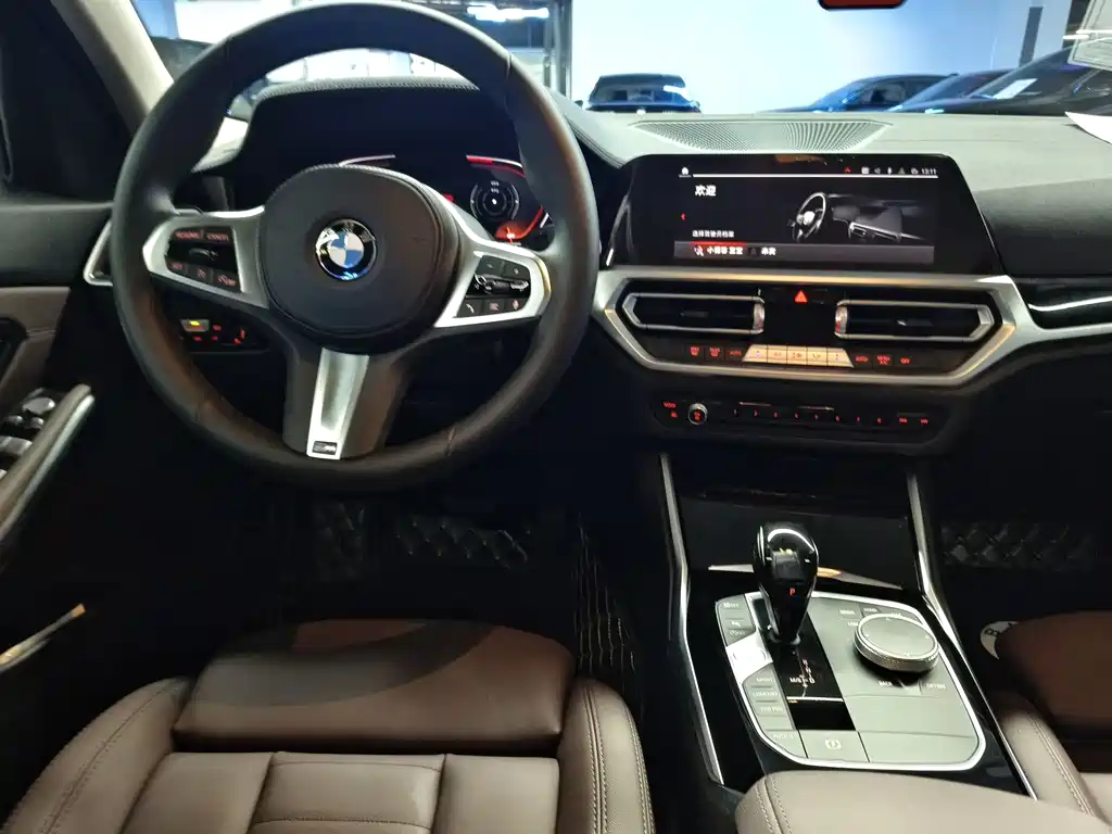BMW 3 Series 2021 — фото 10
