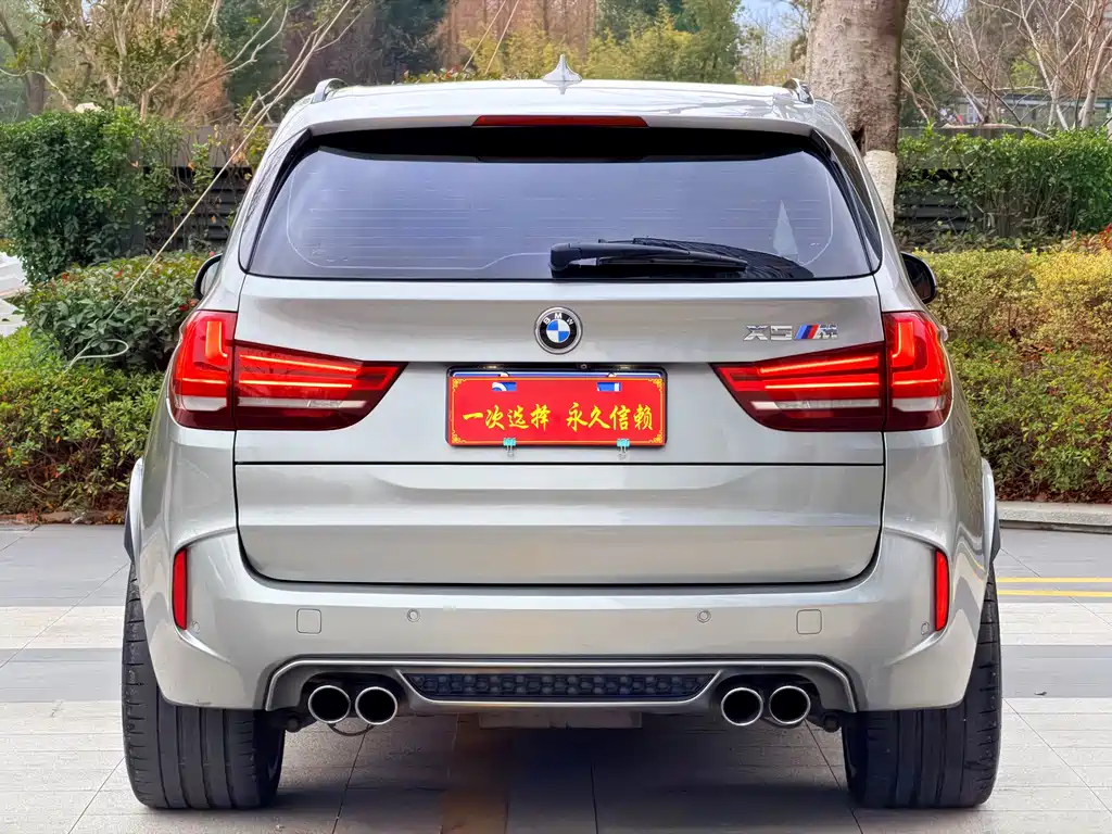 BMW X5 M 2015 — фото 36