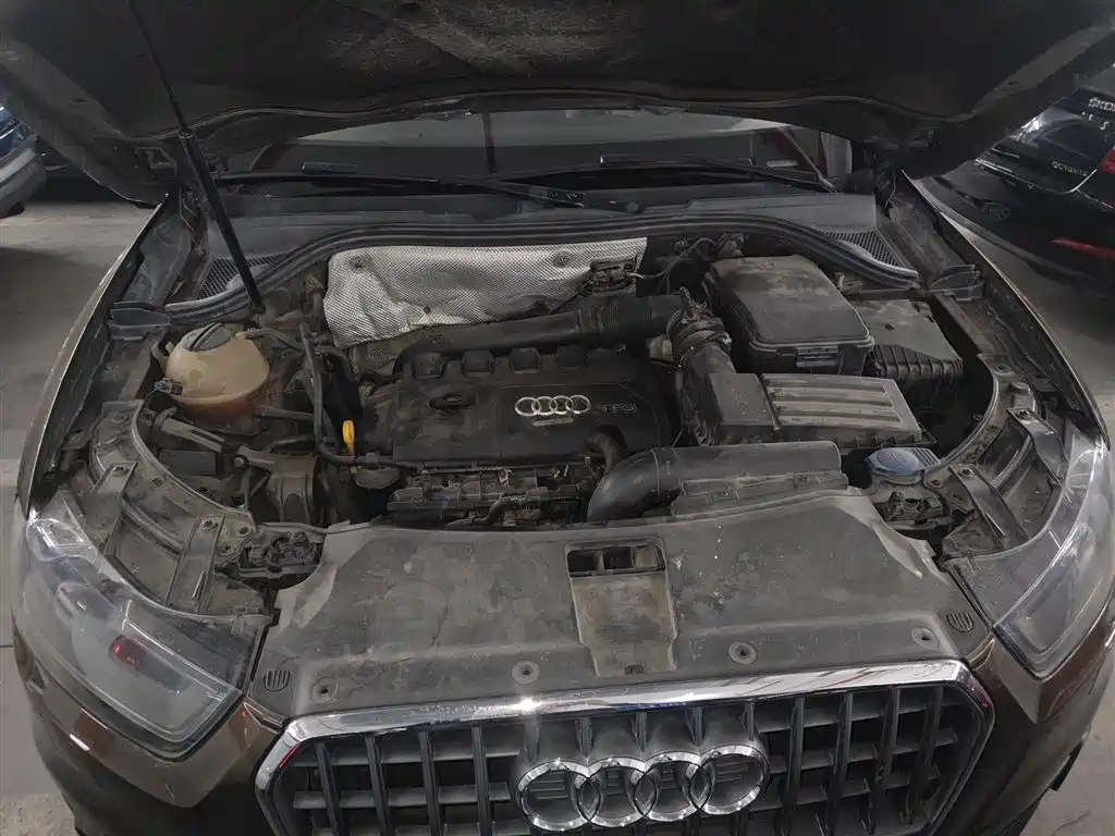Audi Q3 2017 — фото 19