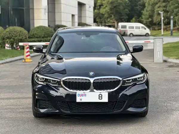 BMW 3 Series 2021