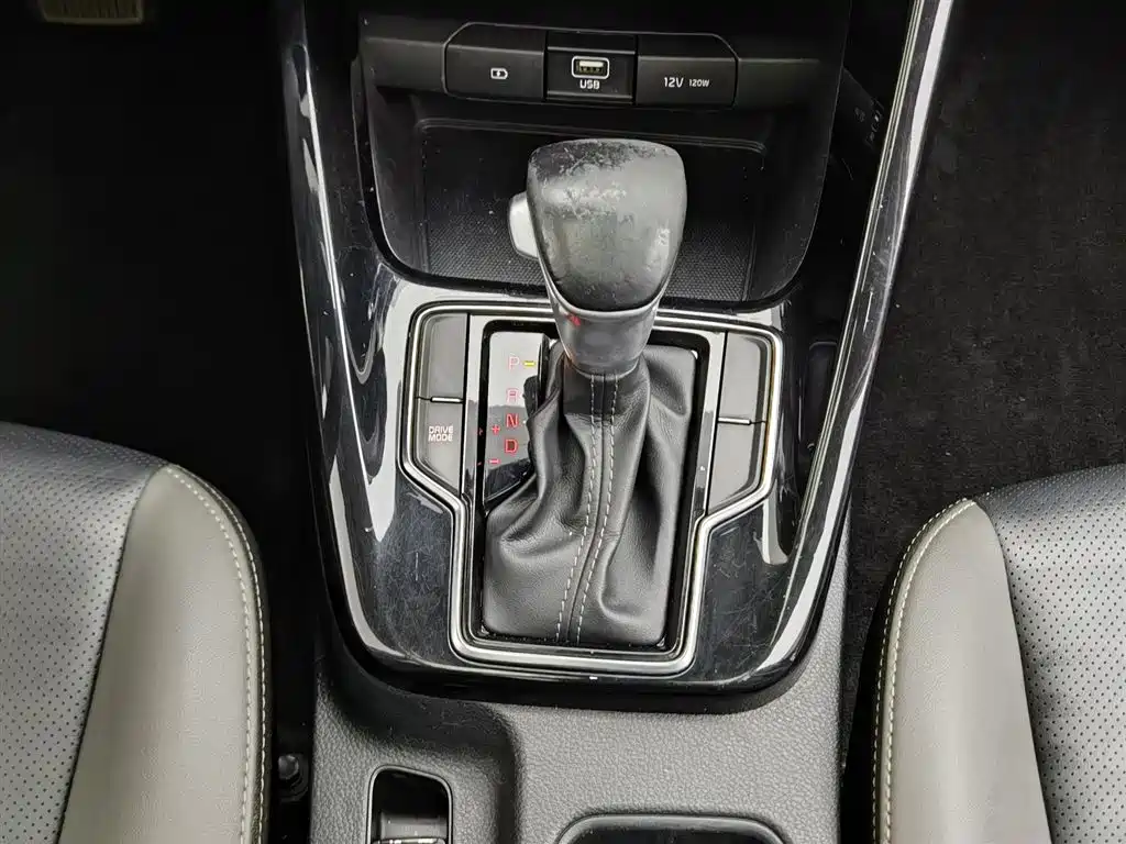 Kia Sportage 2021 — фото 13