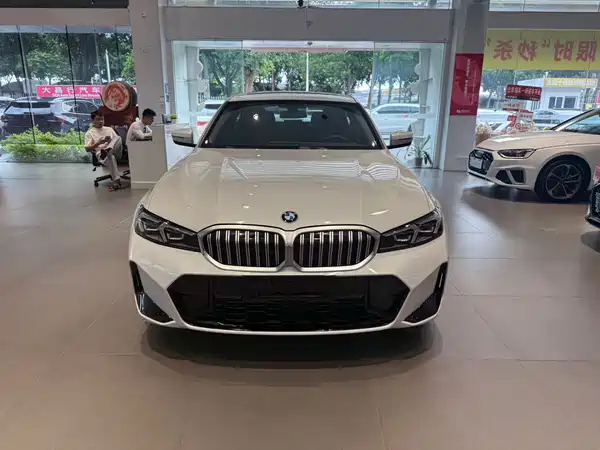 BMW 3 Series 2023