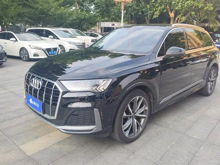 Audi Q7 2023