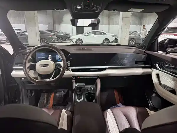Geely Xingyue L 2021