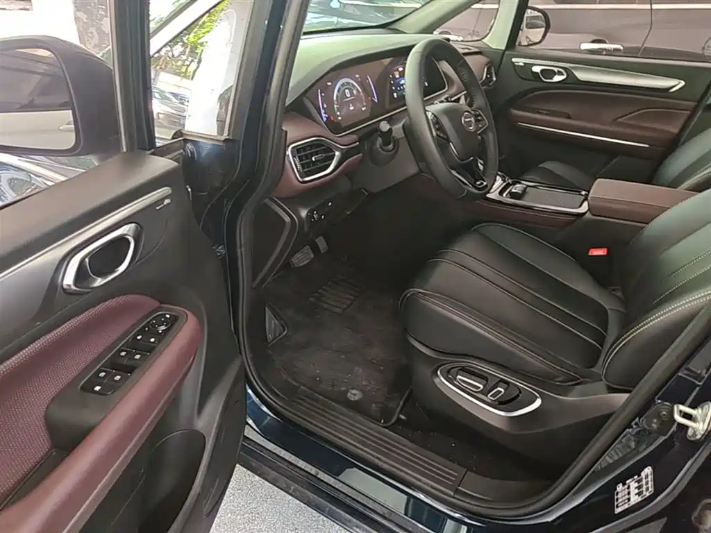 GAC Motor Trumpchi M6 2024 — фото 16