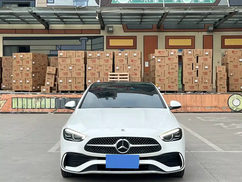Mercedes-Benz C-Class 2023