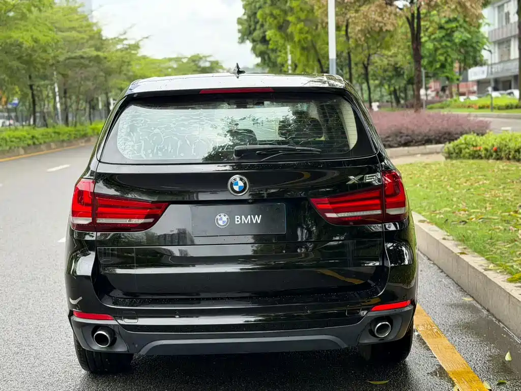 BMW X5 2018 — фото 9