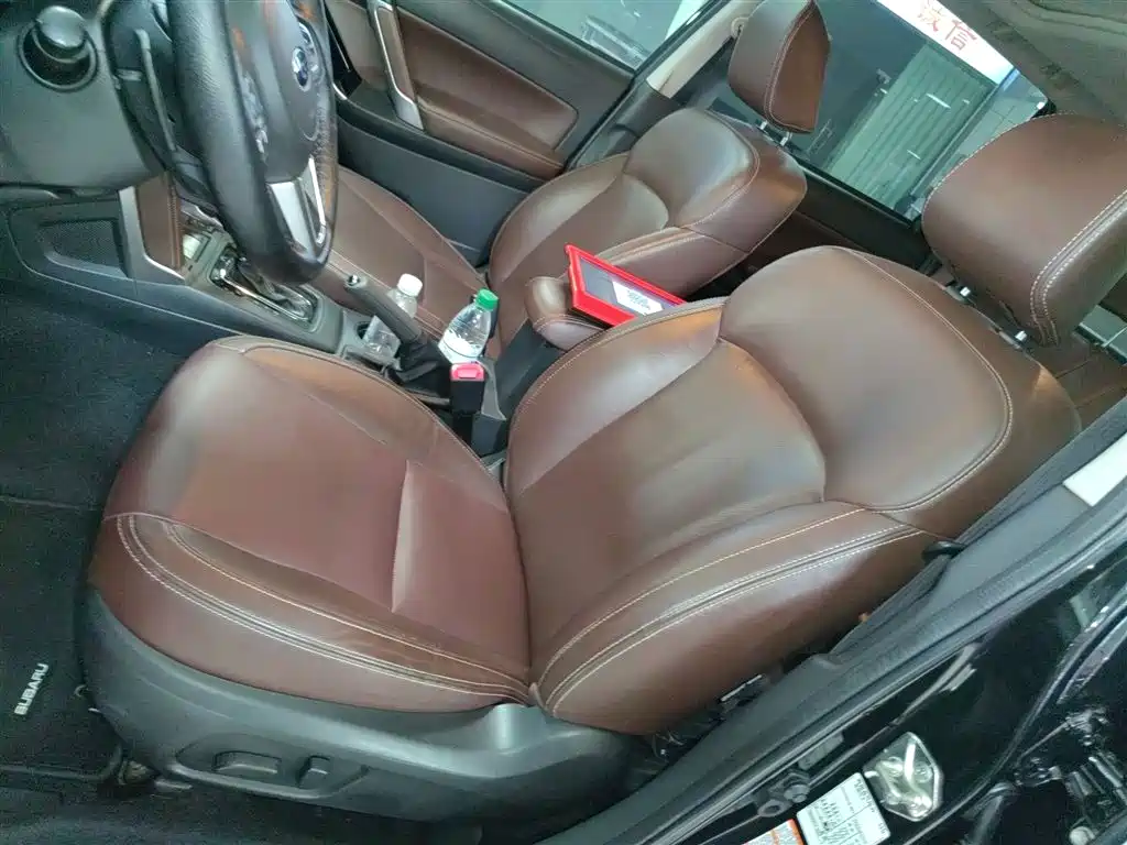 Subaru Forester 2016 — фото 11