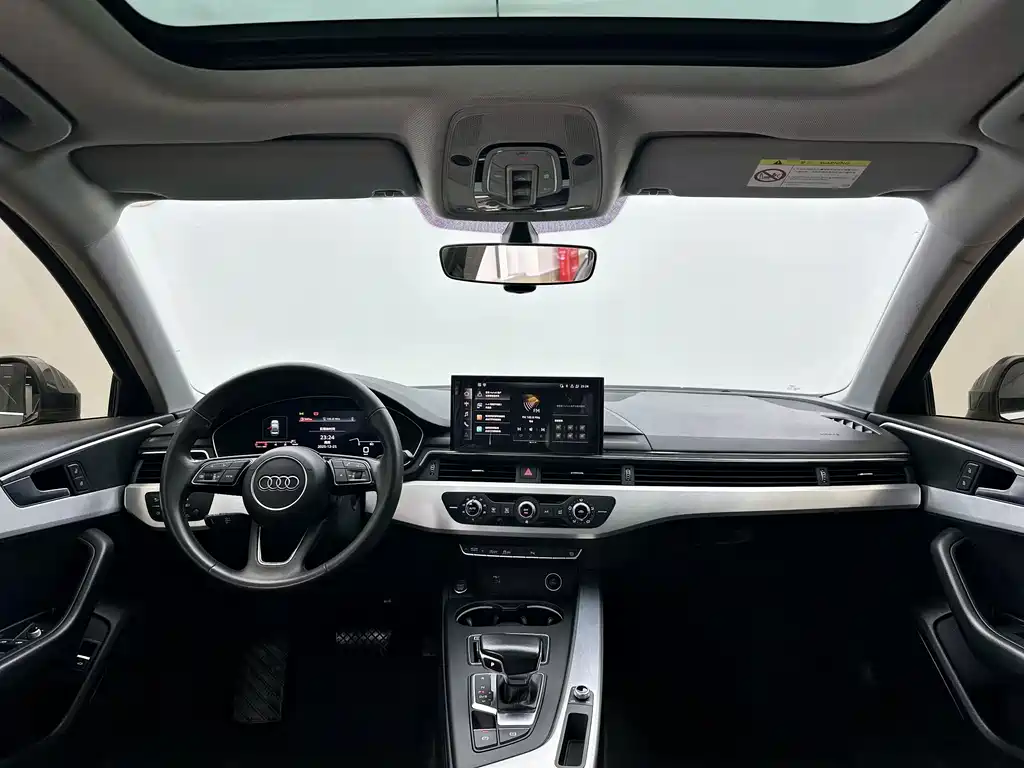 Audi A4L 2022 — фото 7
