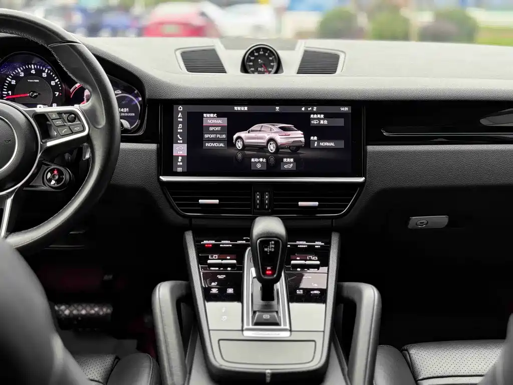 Porsche Cayenne 2020